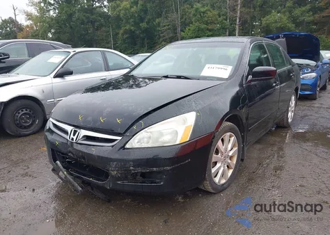 2007 Honda Accord 3.0 Ex from USA, damaged, VIN 1HGCM66847A020713